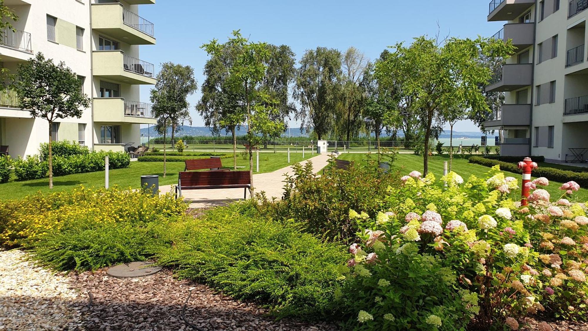 Lelle Resort CB34 Balatonlelle Extérieur photo
