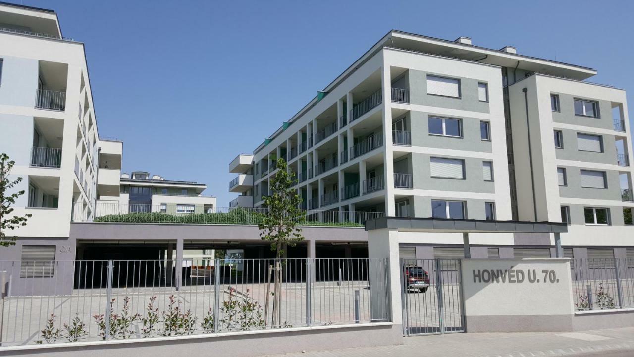 Lelle Resort CB34 Balatonlelle Extérieur photo
