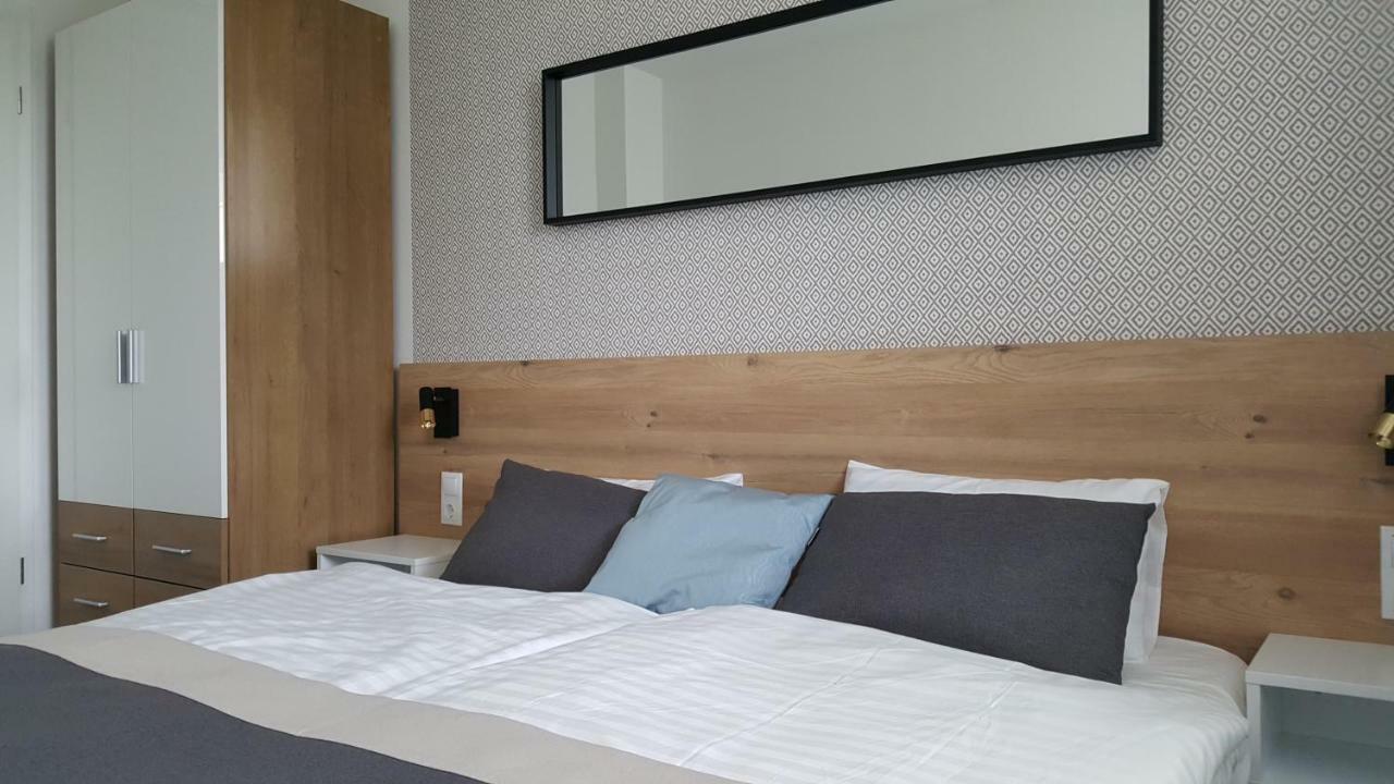 Lelle Resort CB34 Balatonlelle Extérieur photo
